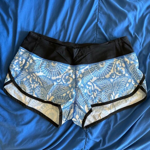 Lululemon Run Speed Short | Beachy Floral | Size 6 - Picture 3 of 5